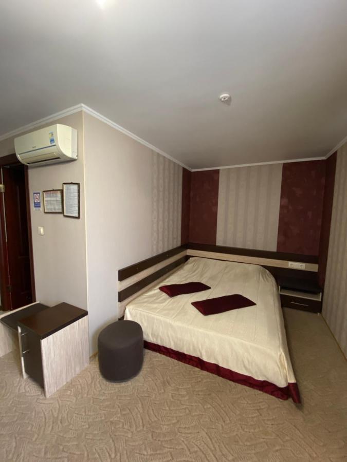 Hotel Візит Bushtyno Exteriér fotografie