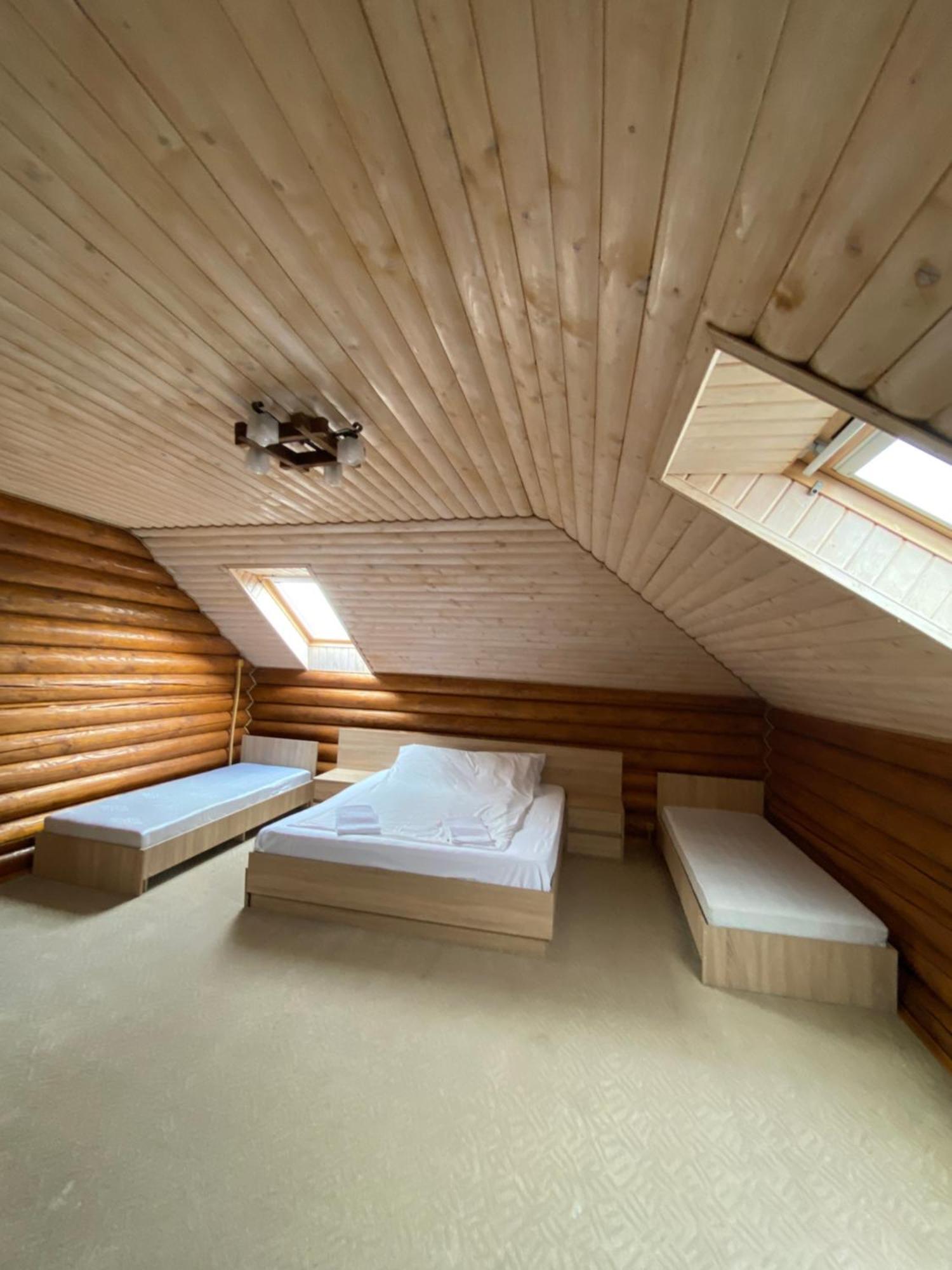 Hotel Візит Bushtyno Exteriér fotografie
